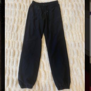 Athleta Girl Lined High Jump Jogger  L (12)